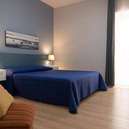 Casa Amato_2_Regina Giovanna Наполи Екстериор снимка