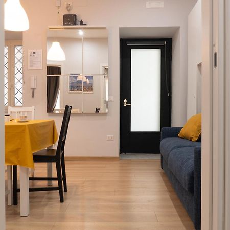 Casa Amato_2_Regina Giovanna Наполи Екстериор снимка