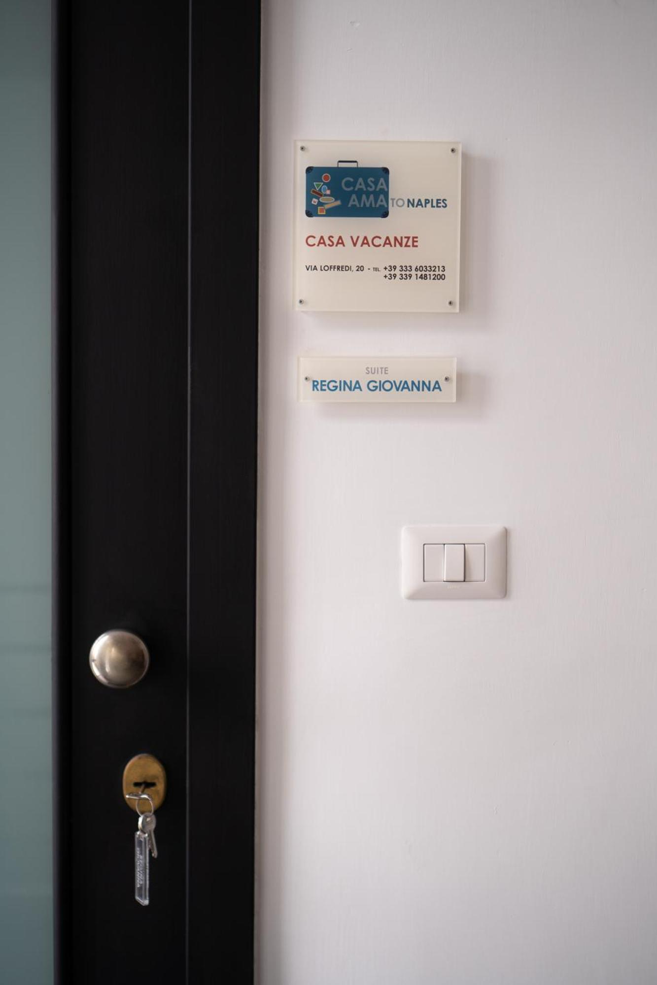 Casa Amato_2_Regina Giovanna Наполи Екстериор снимка
